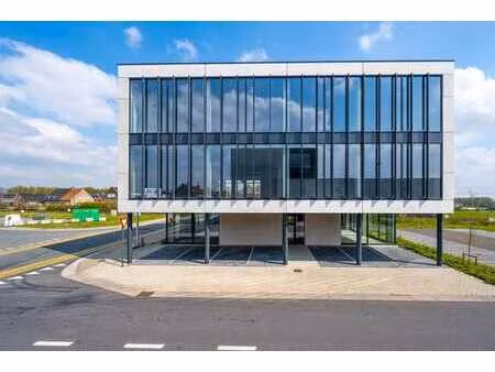 309 m² nieuwbouw kantoren te lendelede