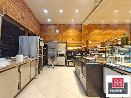 schaerbeek commerce a vendre 250m²