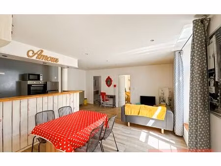 location appartement  m² t-2 à gaillac  685 €