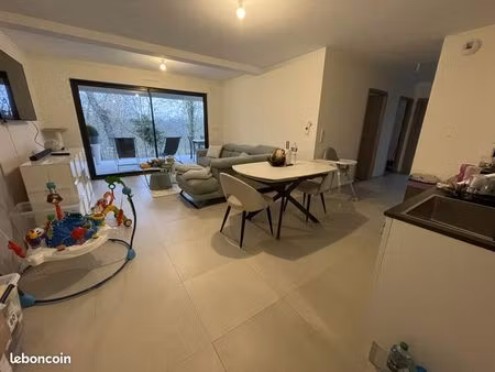 appartement 4 pièces 77 m²