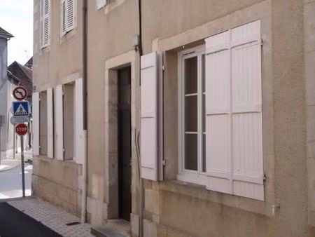 st amand montrond centre - appartement t2