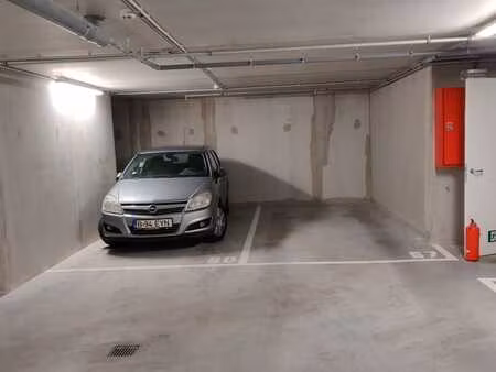 emplacement de parking rue belliard