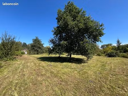 terrain 1633 m² amiens