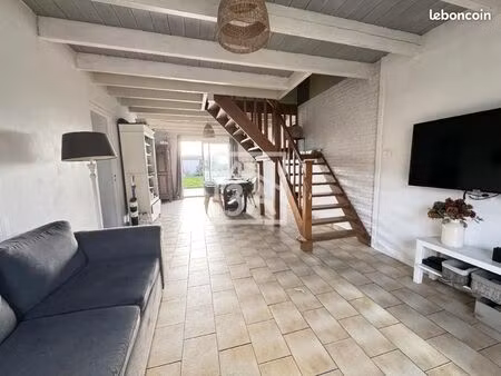 pavillon 5 pièces 84 m²