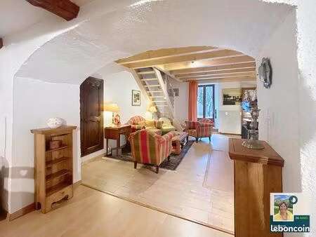 maison 6 pièces 118 m²