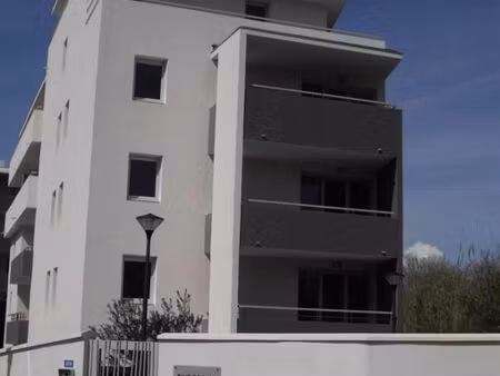 appartement 1 pièce 43 m²