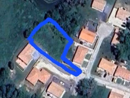 terrain constructible viabilisé à vendre