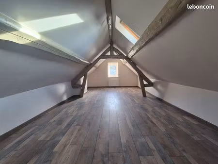 f1 proche place st jean