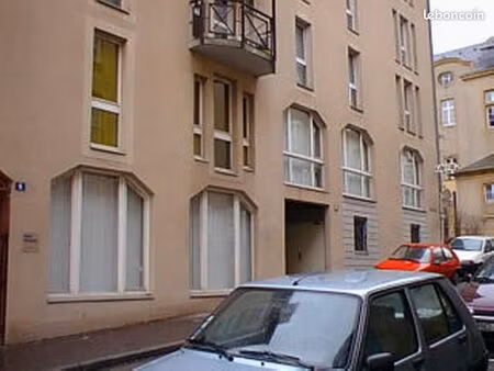 parking 10 m² metz