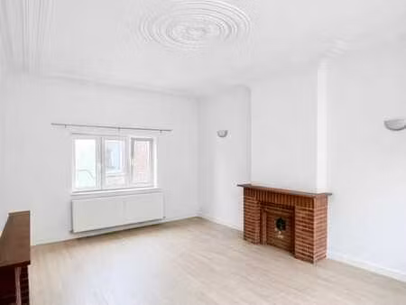 spacieux appartement lumineux de 85 m² au cœur d’ittre