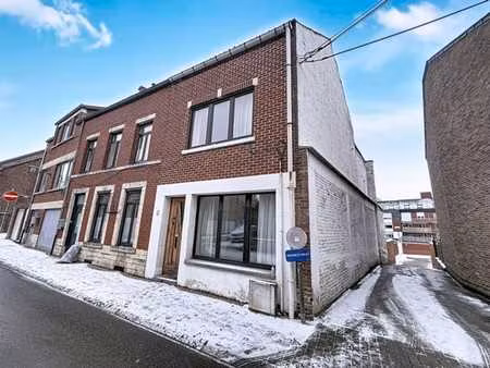 maison 3 façades à jodoigne