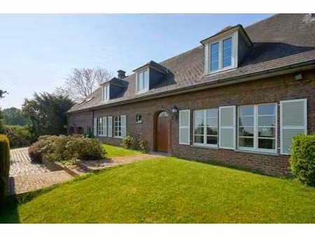 lasne – plancenoit : splendide villa avec vue exceptionnelle