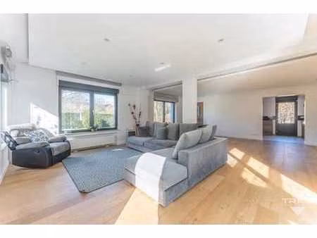 plateau de l'ermite : villa renovée - 4ch/2sdb - 13a50 se