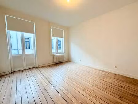 toison d’or / porte de namur – appartement 3 chambres