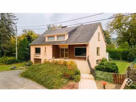 maison plain pied au bout d'une impasse