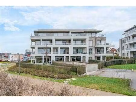 appartement avec terrasse - jardin - parkings et cave !