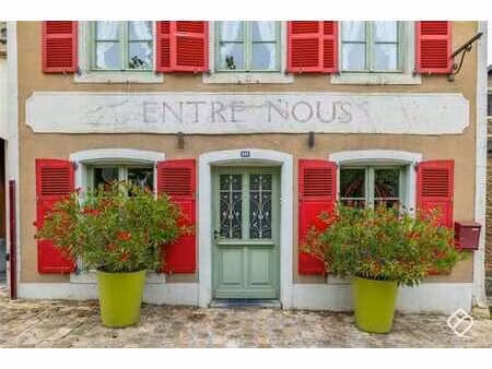 magnifique maison de commerce à virton