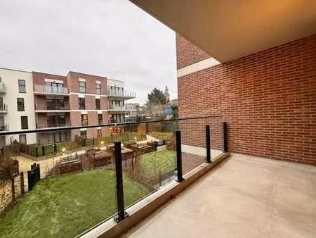 appartement neuf et lumineux 2 chambres à st-servais !!