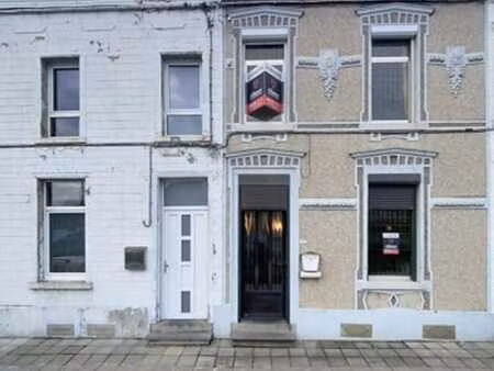 maison - 2 chambres - grenier aménageable - cave - jardin