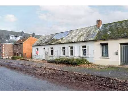 remis en vente (refus de credit) maison 3 facades a renover