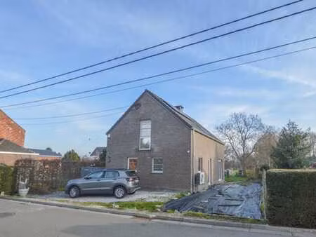 delfimmo - superbe villa recente - panneaux photo + pac