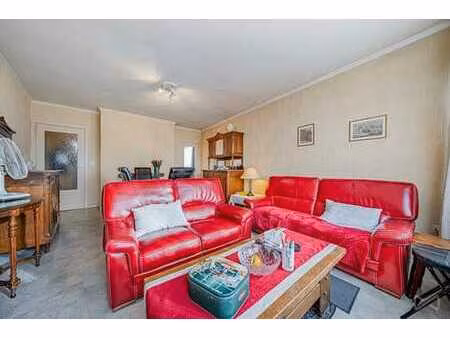 appartement 1 ch - garage privé - cave