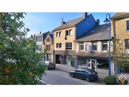 immeuble mixte avez rez commercial et un appartement