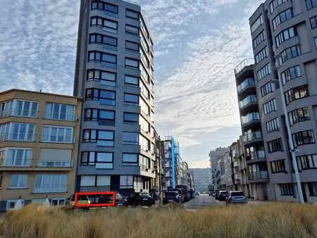 vistaero -0102 - appartement 1 chambre avec grande cour e...