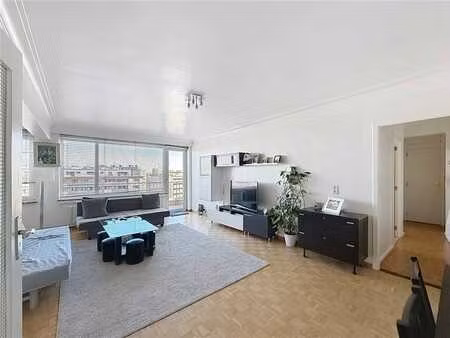 superbe penthouse 2 chambres