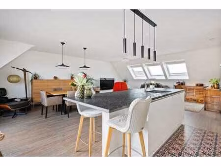 lichtrijk penthouse met alle comfort  3 slp en ruim terras