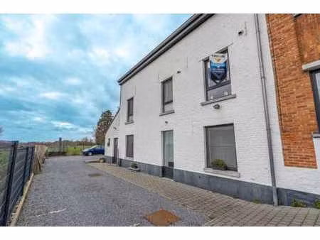 maison 3ch - 2 sdd - entierement renovee