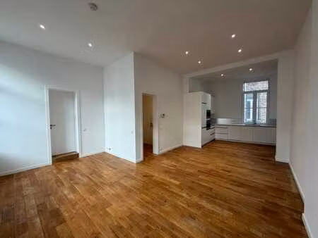 appartement moderne lumineux agréables volumes