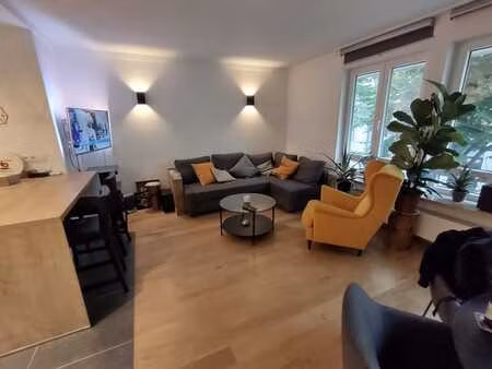 appartement meublé 2 chambres / entièrement rénové