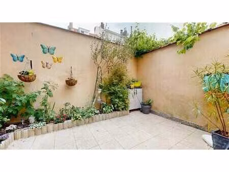 appartement 1 chambre avec véranda et cour – schaerbeek