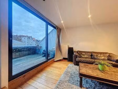 duplex 1 ch + bureau et grande terrasse