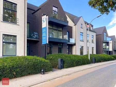 heel ruim villa - appartement in centrum | kerkstraat