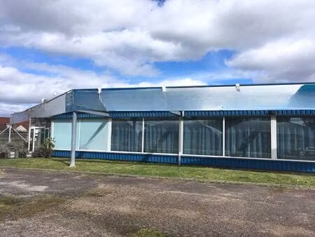 local commercial à louer