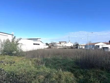 terrain constructible viabilisé à vendre