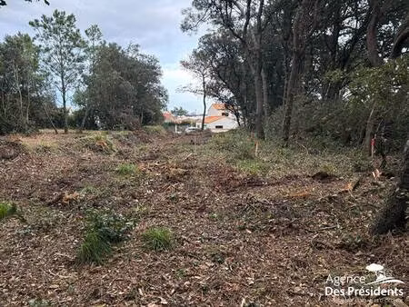 terrain constructible à vendre