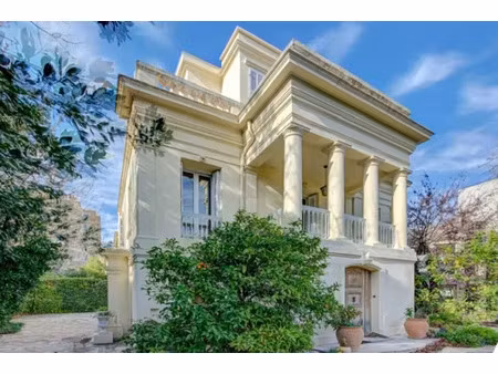 hôtel particulier 430m2 à vendre - marseille 8