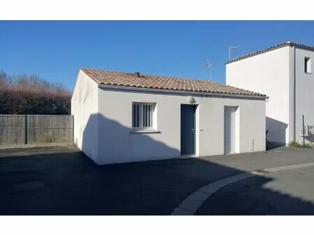maison dompierre-sur-mer 58 m² t-2 à vendre  227 900 €