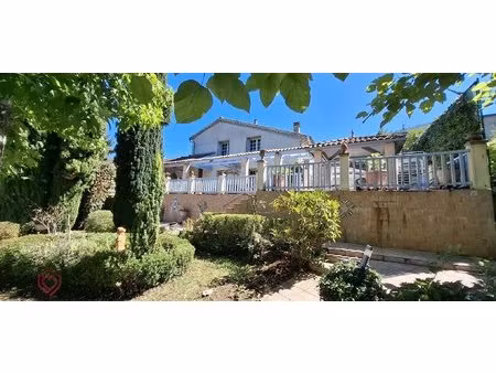 belle villageoise près de foix