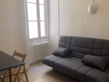 studio meublé de 13 89m² - hyper centre - jt1290