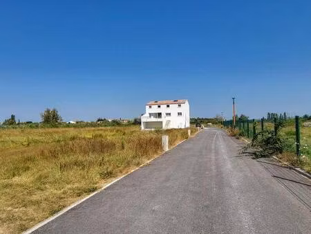 terrain constructible viabilisé à vendre