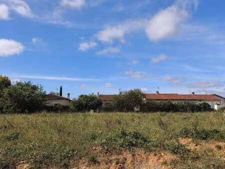 terrain constructible viabilisé à vendre