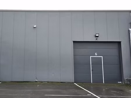 en vente garage-parking 141 m² – 179 000 € |cosnes-et-romain