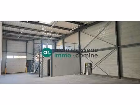 local d'activités à louer