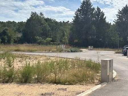 terrain constructible viabilisé à vendre