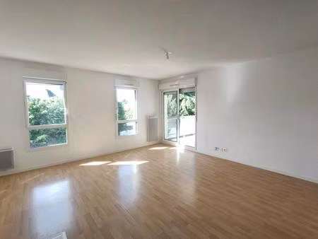 cabinet beneat -chauvel