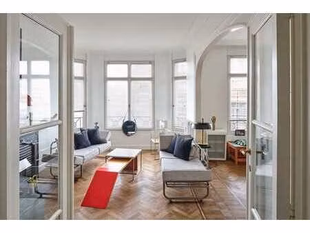 élégant appartement face au musée kanal